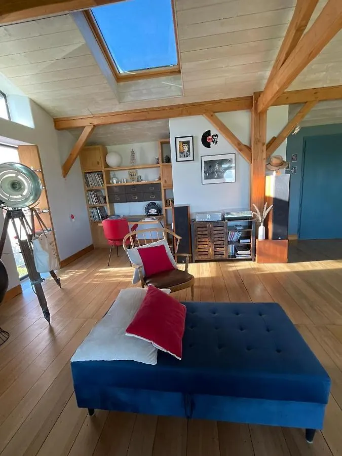 Maison Passive - Vue Panoramique, Terrasses, Cheminee, Piscine Privee Blaziert بيت للعطل